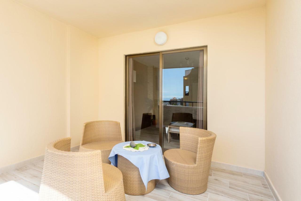 Tropic Apartments En Castle Harbour Los Cristianos  Luaran gambar